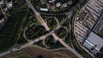 Node.js Architecture — Event Loop Deep Dive